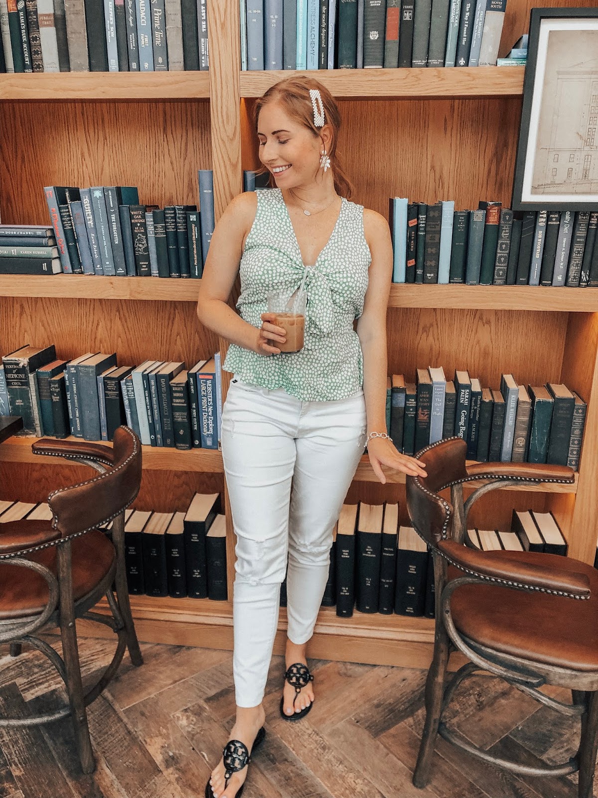 Affordable by Amanda is a Tampa Blogger sharing Easy Ways to Style White Jeans for Summer. Wearing white jeans from Kancan to The Library for brunch in St. Pete, Florida.