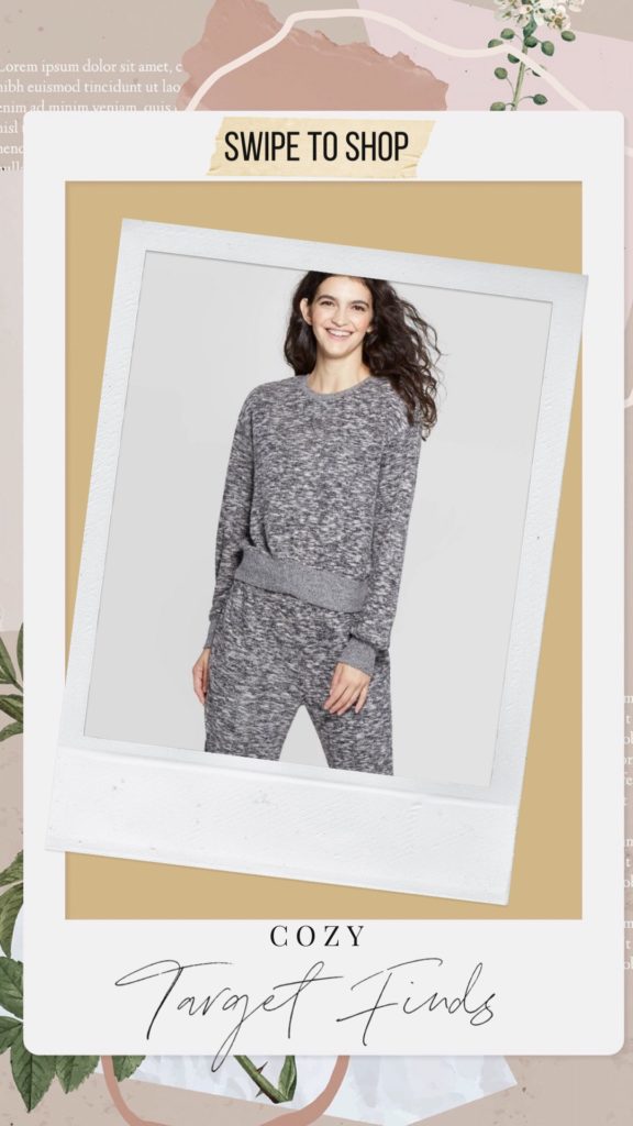Women's Beautifully Soft Notch Collar Pajama Set - Stars Above