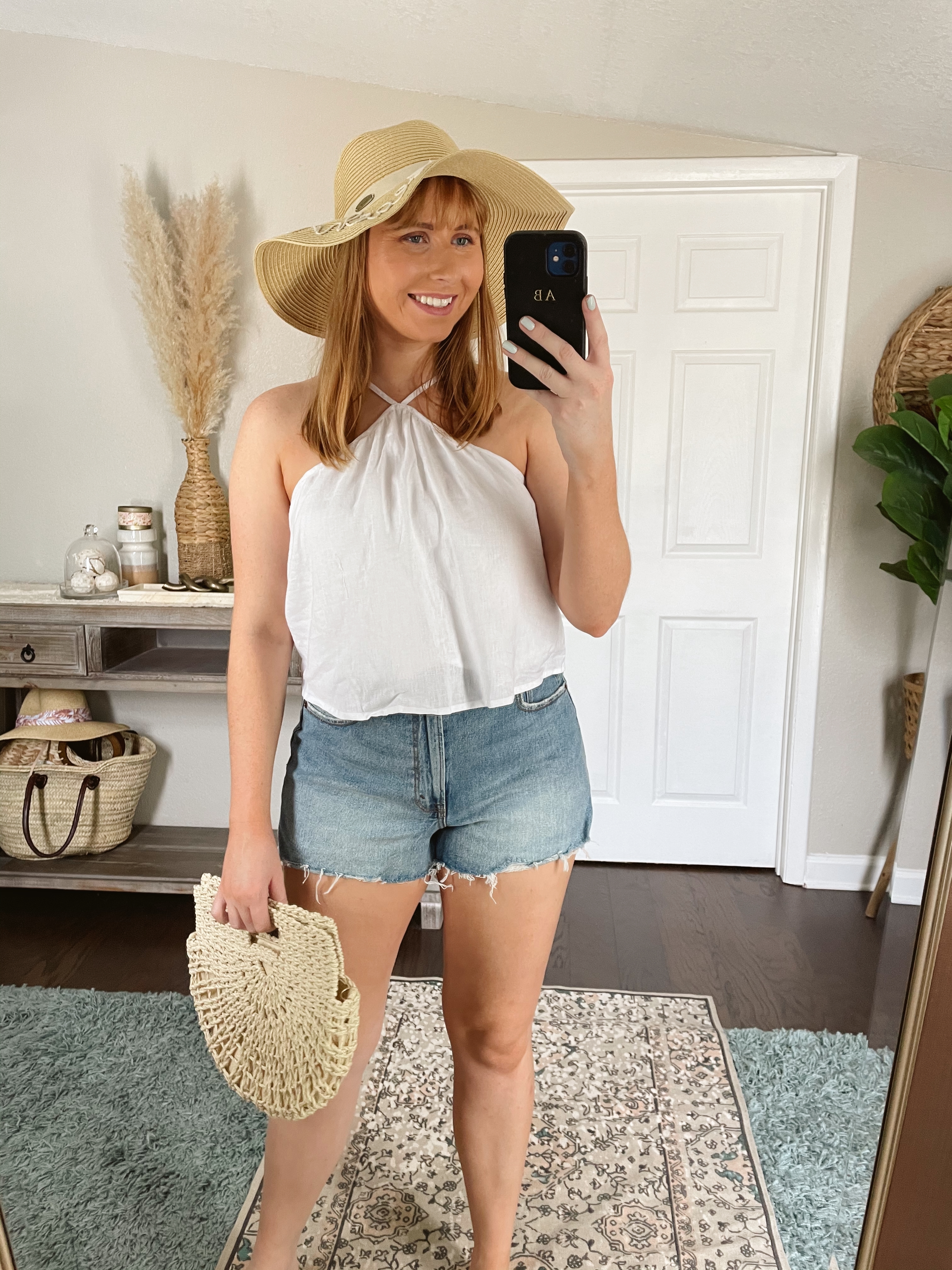Nordstrom Rack Chambray Top, Abercrombie White Shorts, Louis