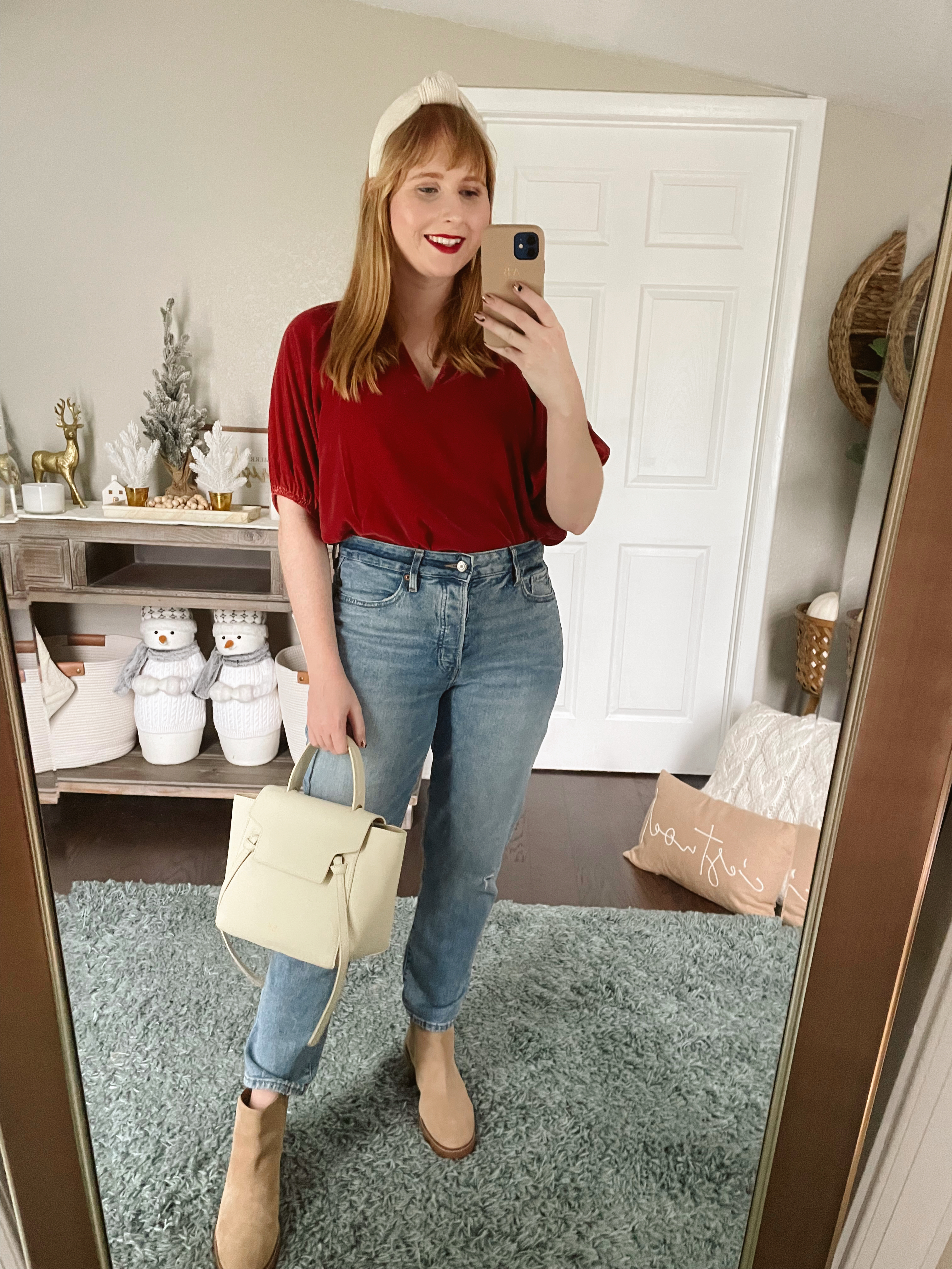 Elbow-Sleeve Split-Neck Velvet Swing Blouse and High-Waisted Button Straight Light-Wash Ripped Jeans