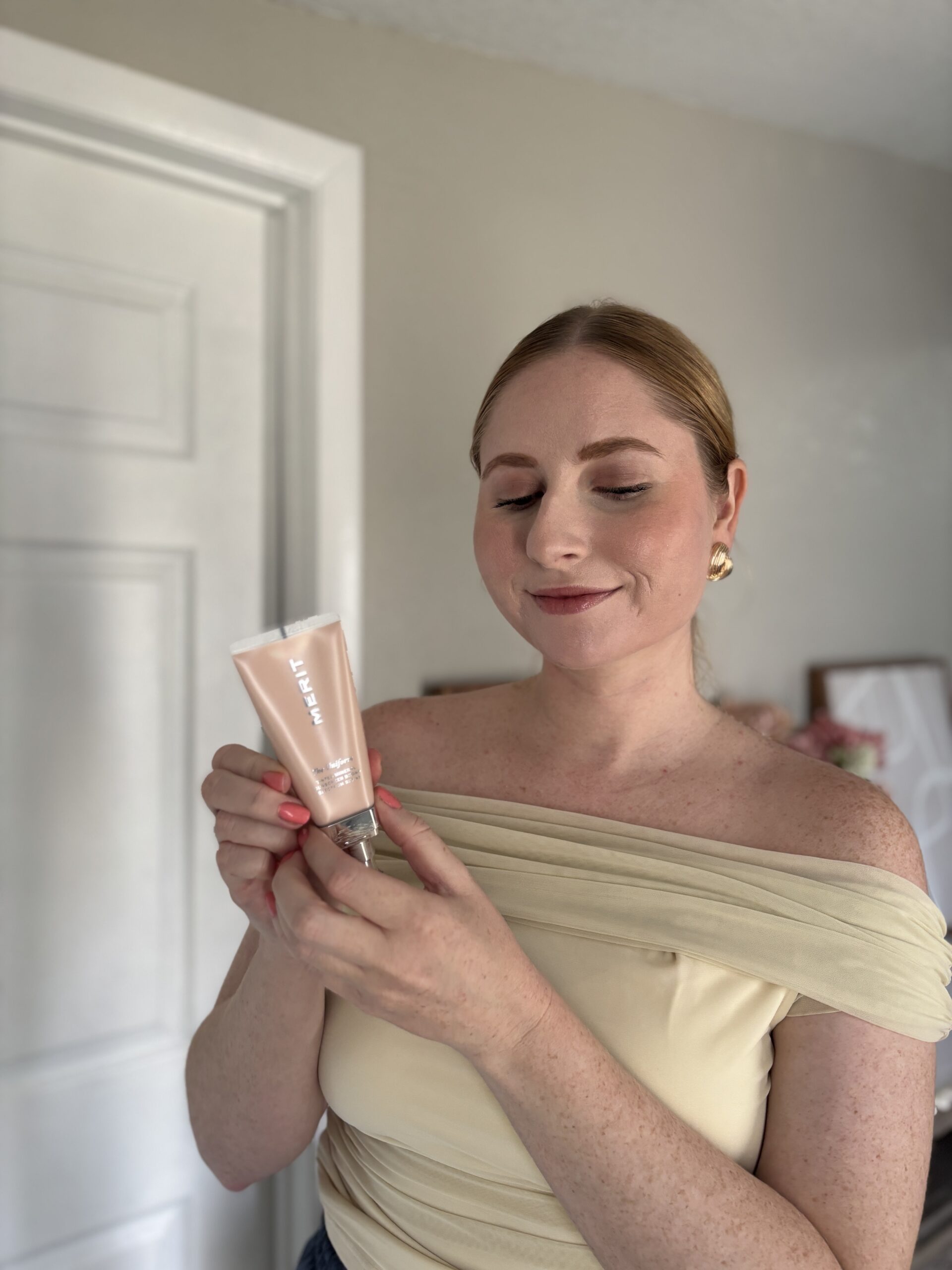 Merit tinted sunscreen review. My honest review of the Merit tinted mineral sunscreen. Merit beauty for fair skin.