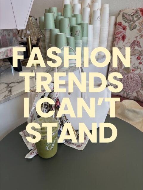 Ugh, can’t stand these trends…. 😉 definitely won’t keep wearing them…. 🤭✨💕

inspo: from @iammissyholliday 

#fashionopinion #fashiontrends #outfitinspos styling tips fashion inspiration trends i won’t be wearing fashion trends I can’t stand trend